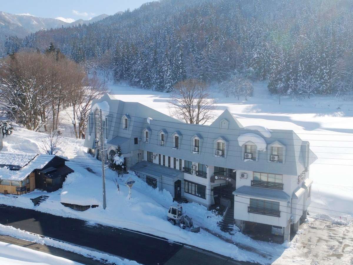 �~�̊O�ρ@�X�L�[�ꖳ���V���g���o�X���܂œk���R��