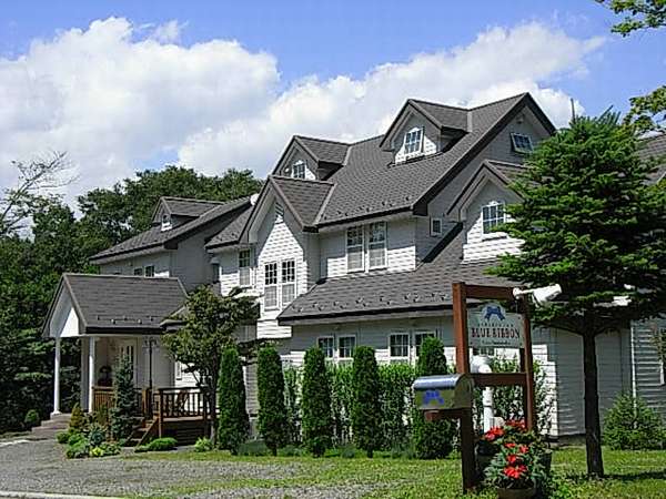 �т̒��ɂ������ރy���V�����B�@�R���΂̓��W���[�̋��_�ɕ֗��ȏꏊ�ł��B