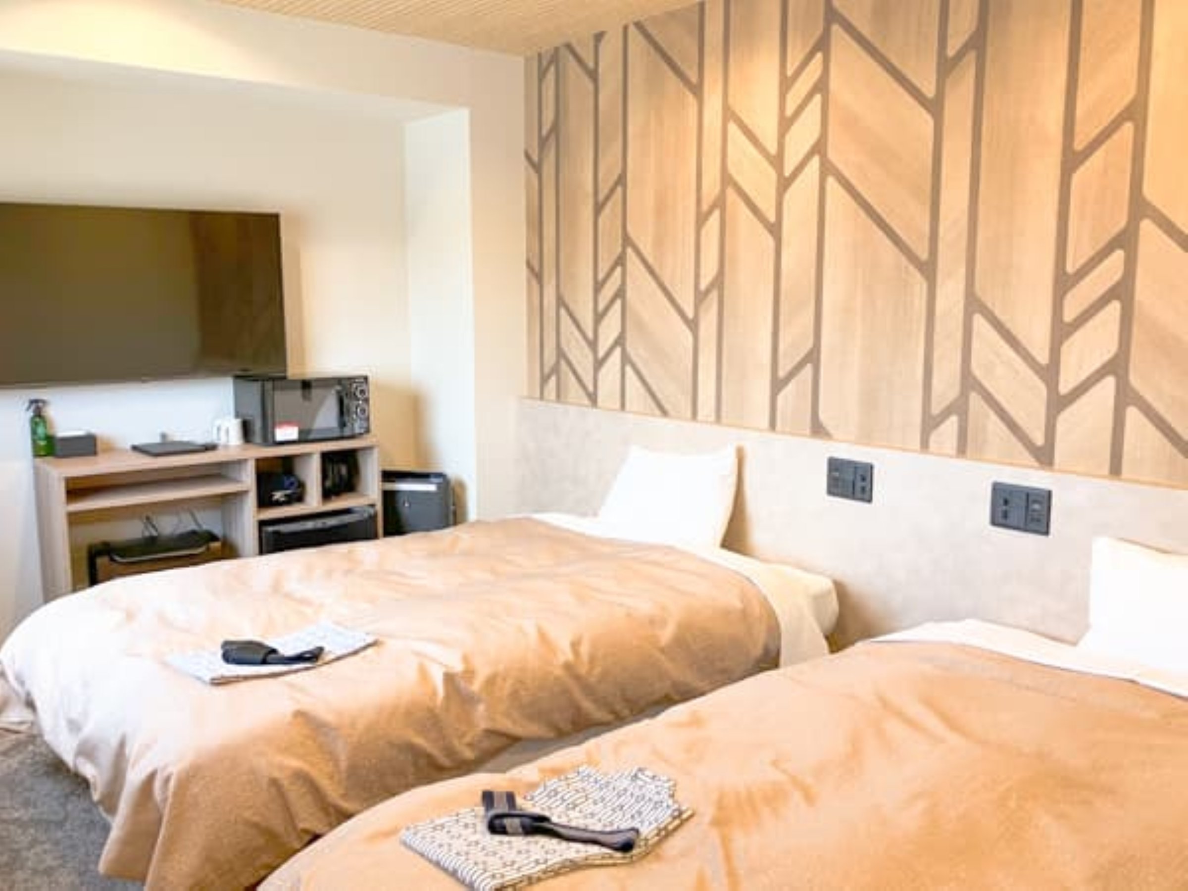 �c�C�����[���ʐ�14�u�B��120cm�̃Z�~�_�u���x�b�h2�䁦3���l�ȏ�̏ꍇ�͓Y���Q�ł̂����p�ɂȂ�܂��B