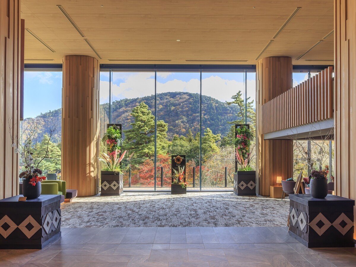 �z�e�����r�[