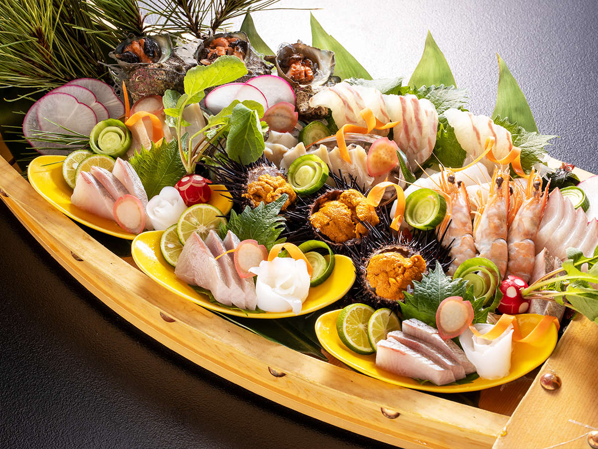 �y������ȁz�؂₩�[�H����w���ʂȂ��̂ɁB�V�N�ȋߊC�̊C�̍K���ǂ����I���ʐ^��3�l�O