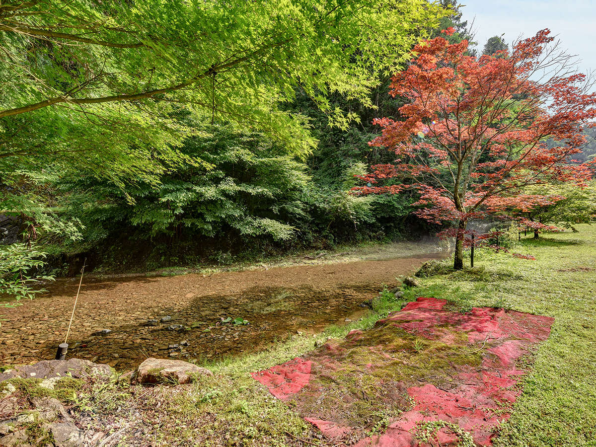 *■川遊び場入り口■