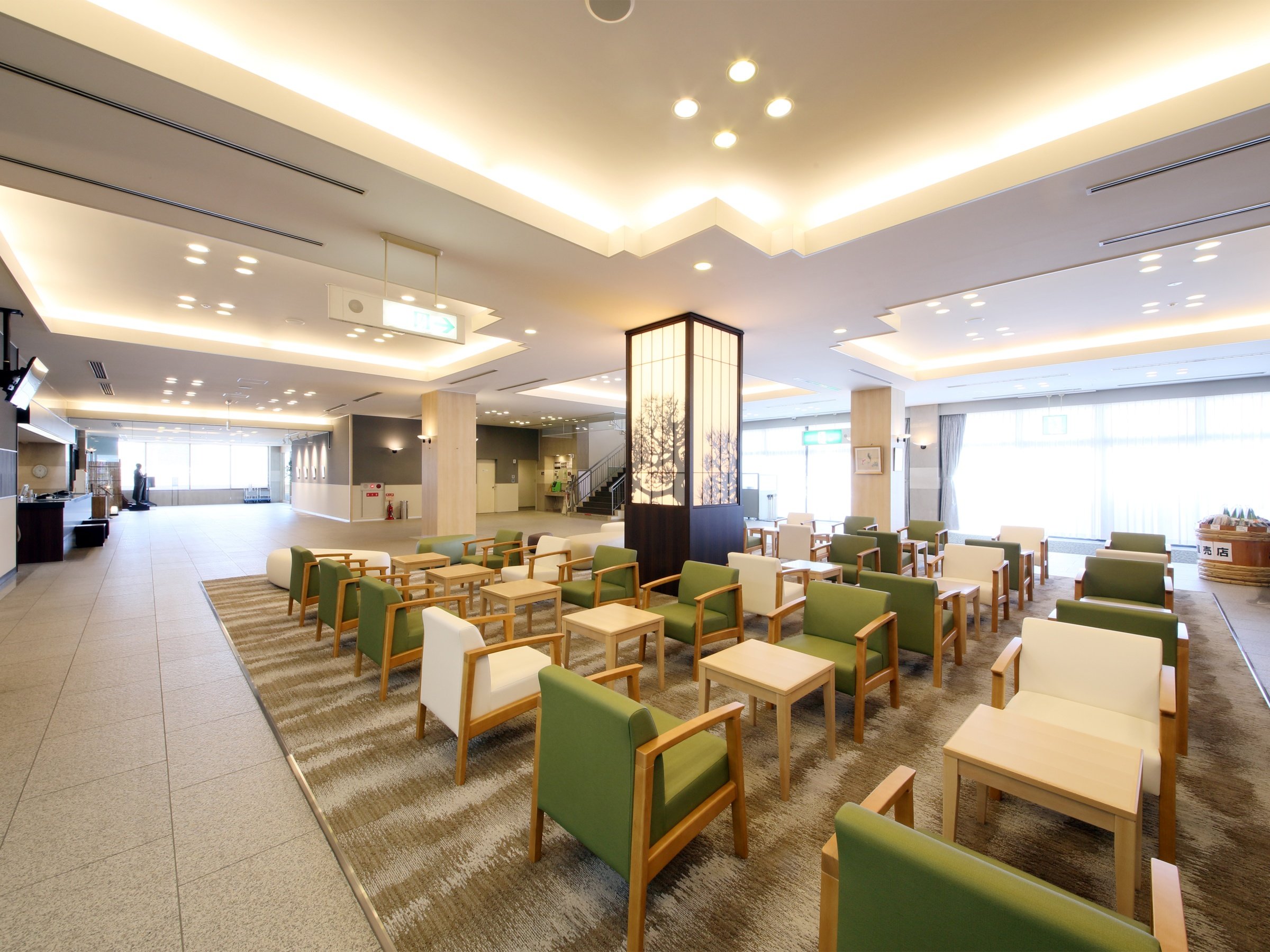 *���r�[�̂������X�y�[�X�B�҂����킹�ɂ��֗��ł�