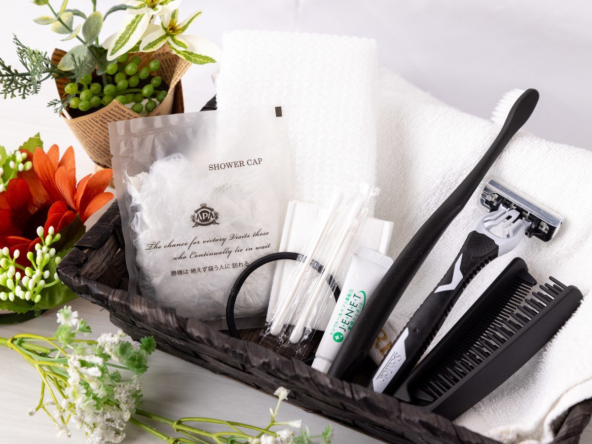 ���ɔz�������f�ނ��g�p�����n�C�O���[�h�A���j�e�B�Z�b�g�B