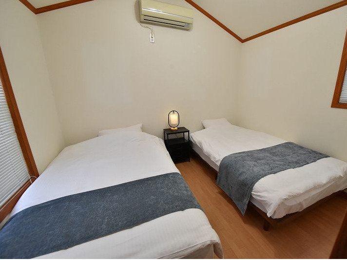 �Q���̓Z�~�_�u���x�b�g2��@������񃏃������ƓY���Q���\�ł��B