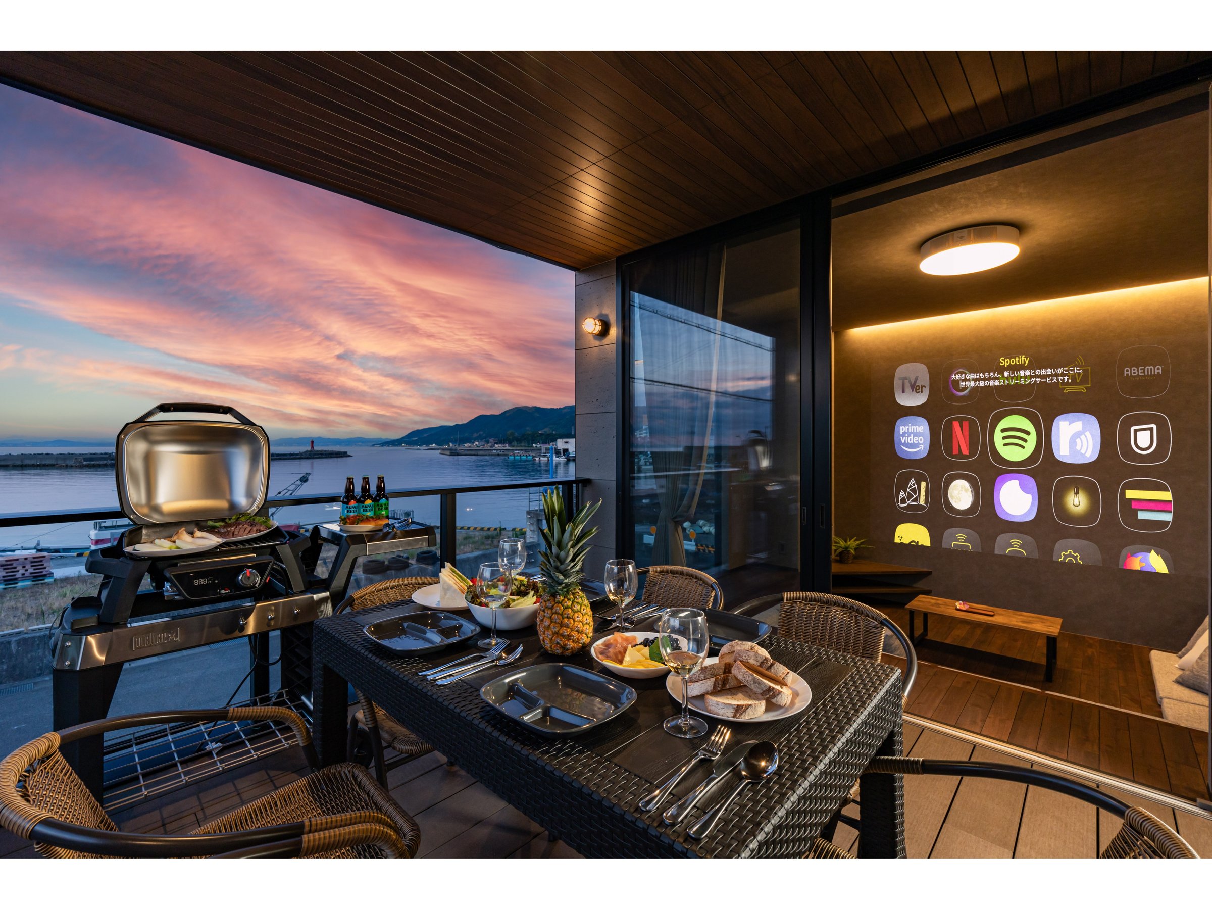 �o���R�j�[