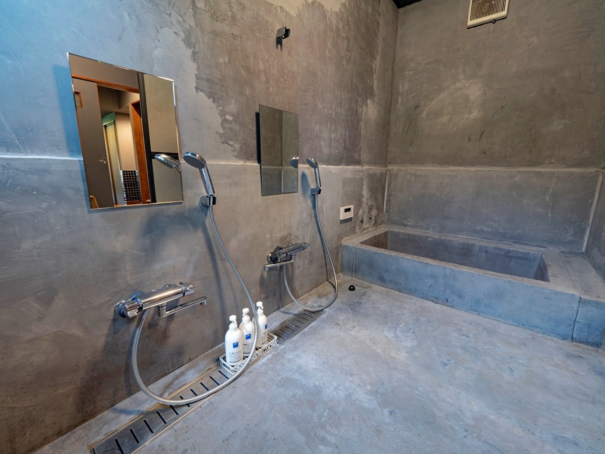 *�y�Ö��ƈ꓏�݂� rootfield/�o�X���[���z�������Y��Ƀ��m�x�[�V�����A�A���j�e�B�����p��