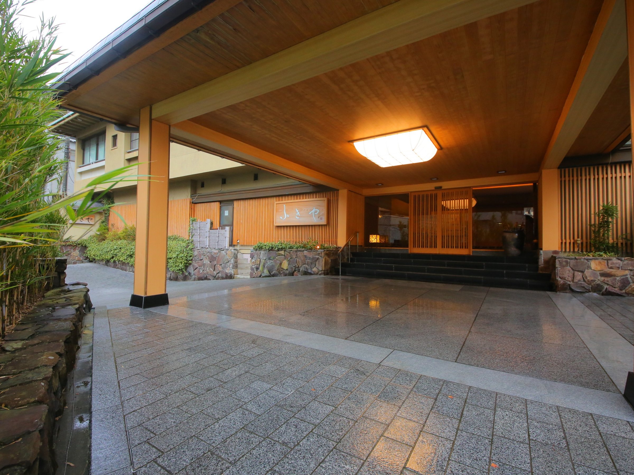 ���������Ɖ�����ɖ��������ւł��}�����܂�