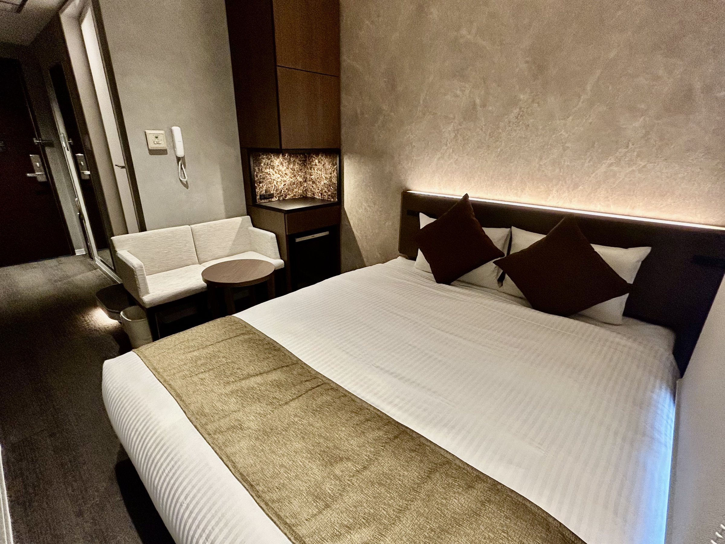 �X�[�y���A�_�u�����[��(14.3�u) �x�b�g��160cm 2025�N���j���[�A��