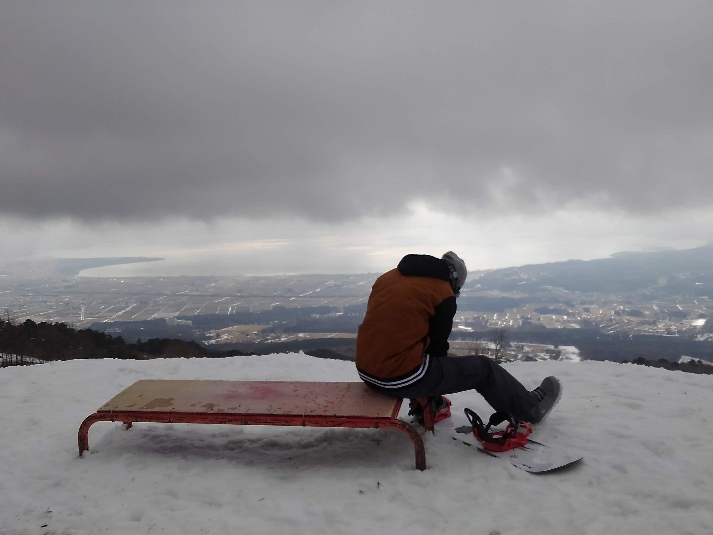 �h����Ԃ�10������̃Q�����f��