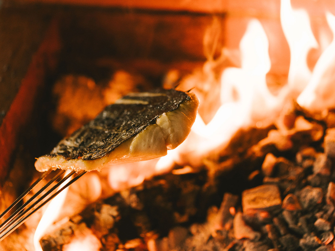 �d�̍���A�H�ނ̎�������������d�Η����B