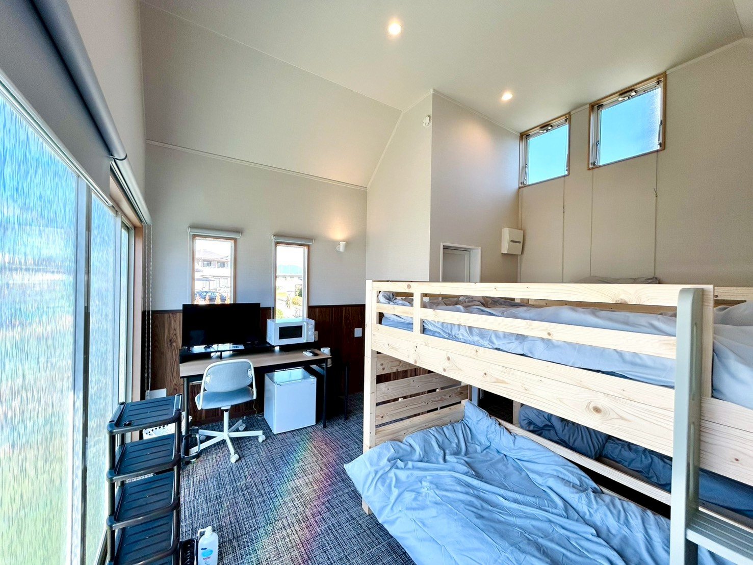 �h�b�O�y�C���g�n�E�XB��