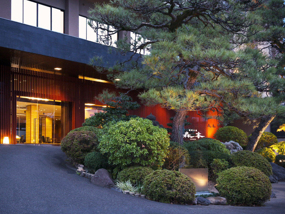 �u�ΔȂ̏h�X�{�v�ٕ��i�q�̌��֐�ł��B