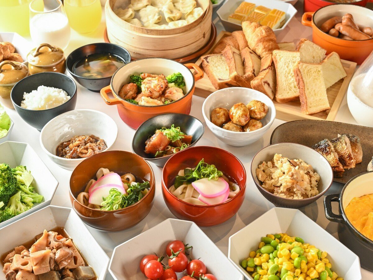 1���̌��C�͒��H����I���ɐH�ׂ����a�m���j���[����葵���Ă���܂��B