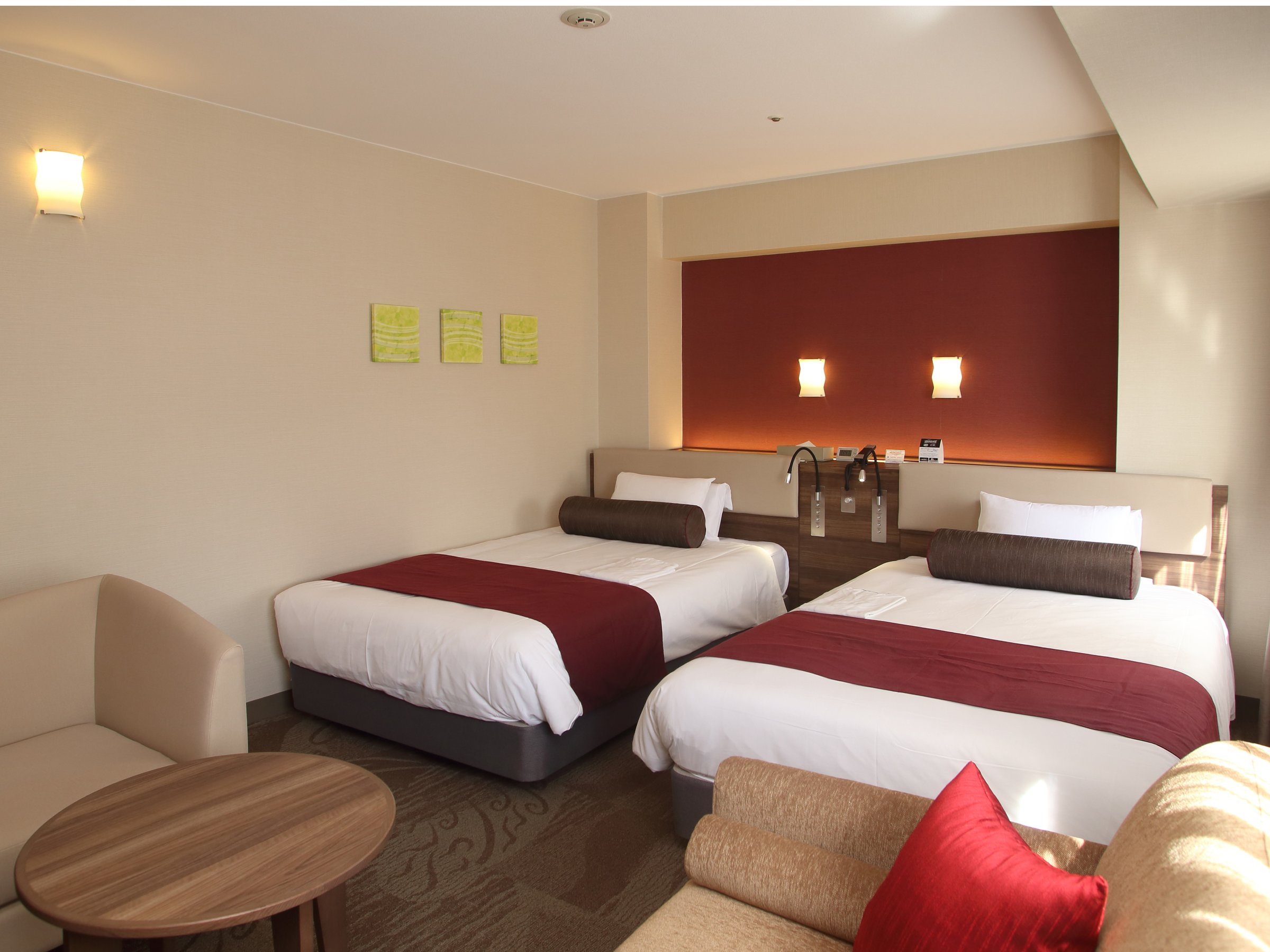 �yEX�f���b�N�X�c�C���z�x�b�h��120�Z���`��30���ā��ŏ�K���o�X�E�g�C���ʁ��e�B�[�e�[�u��