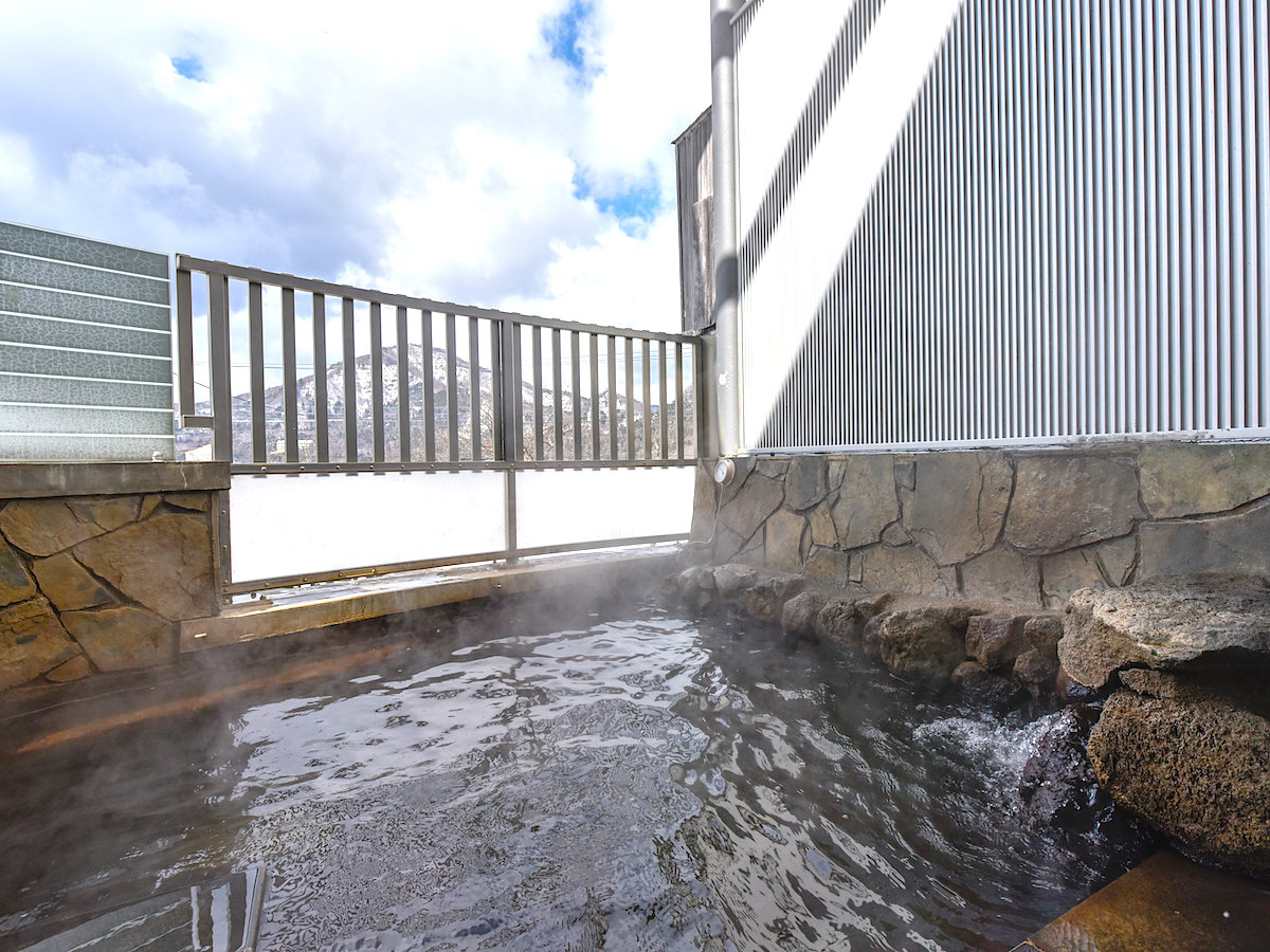 �~�̘I�V���C�͐Y���̎R���݂����n����ጩ���C�Ƃ��čD�]�ł��B