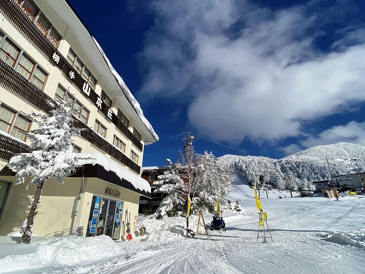 �y�~�@�O�ρz�悤�����􉡎�E�R�{����