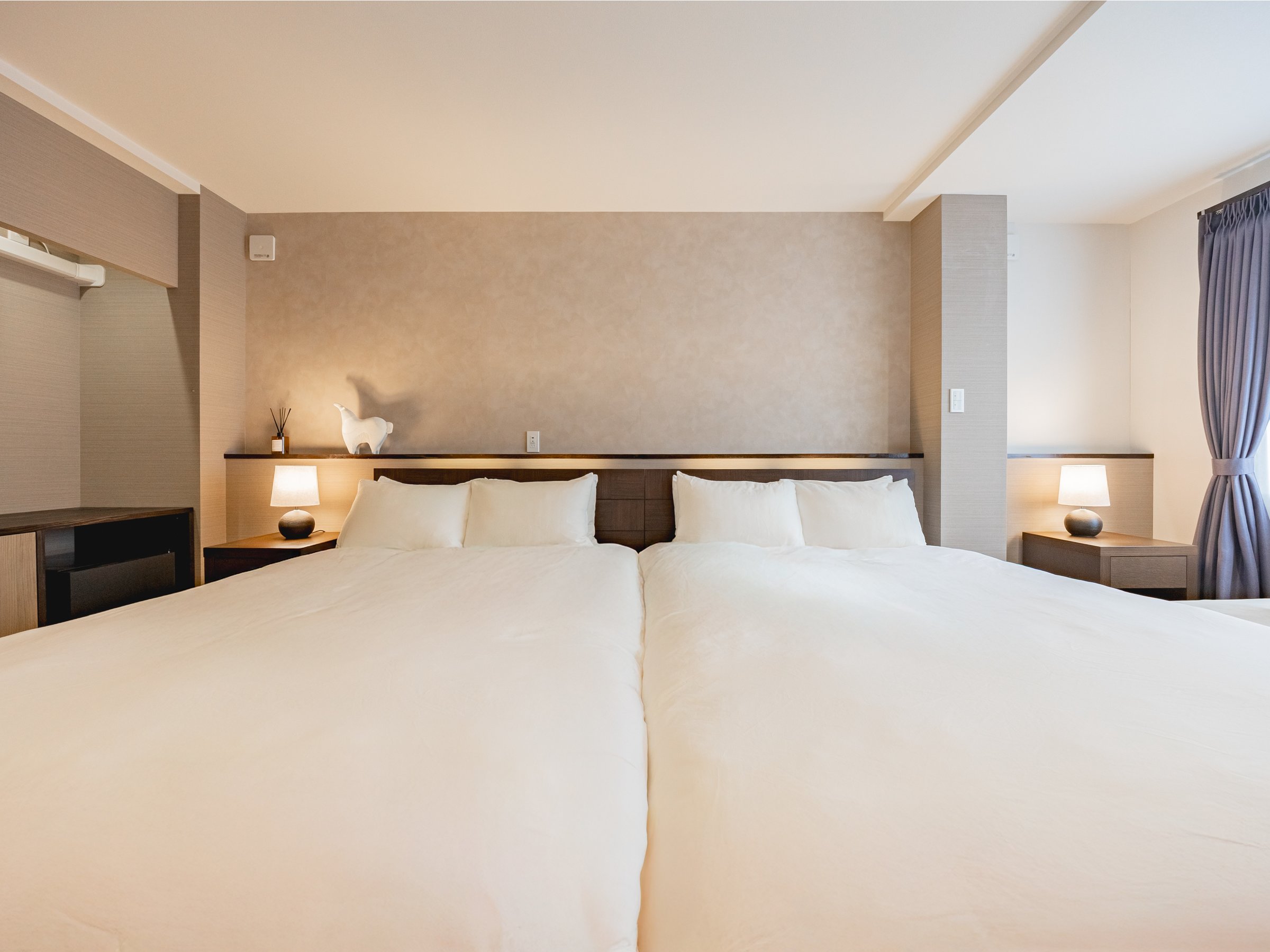 2F �x�b�g���[��