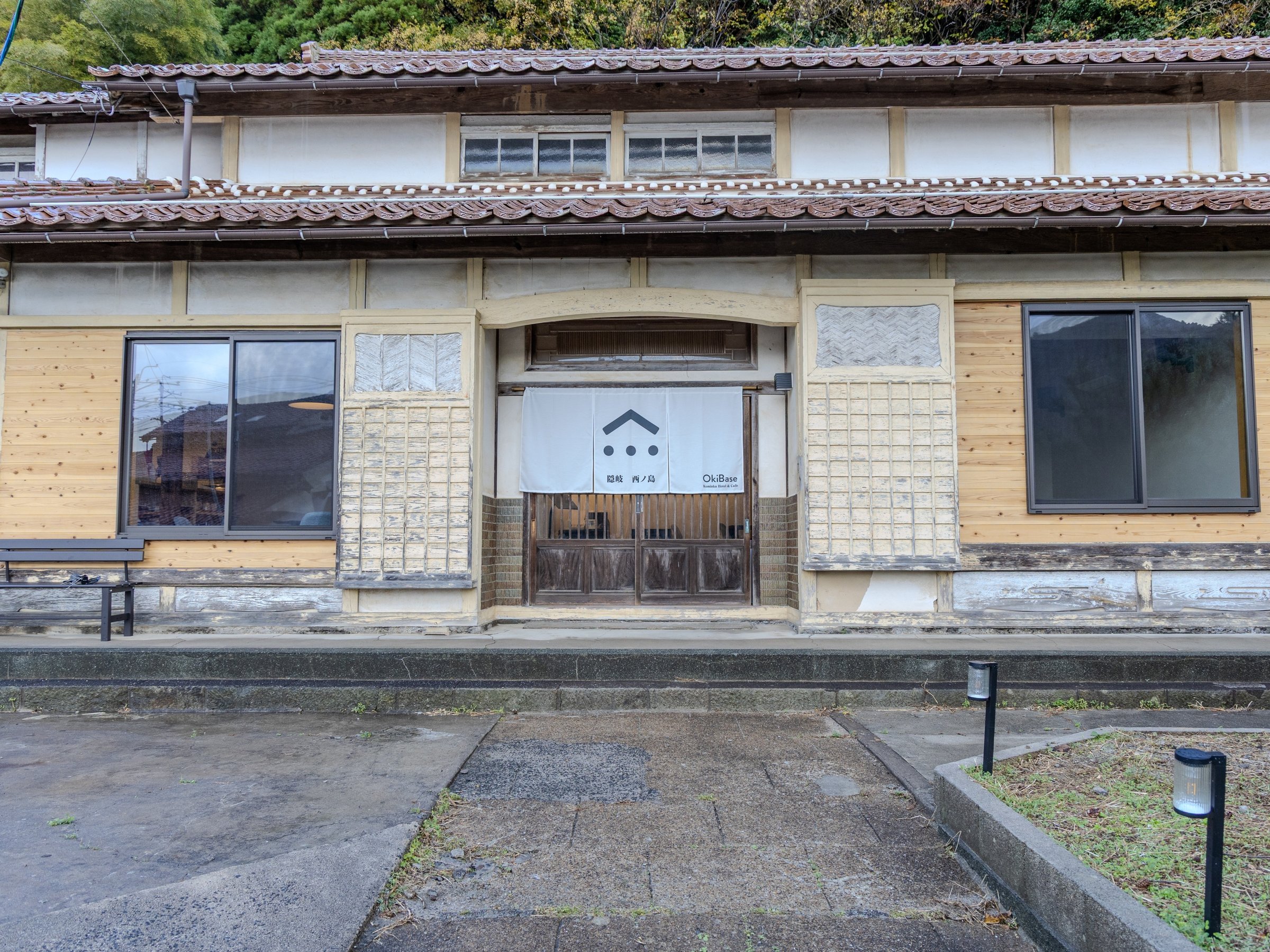 �O�ς͂Ȃ�ׂ��̂Ȃ���̕��͋C��厖�ɂ��܂����B