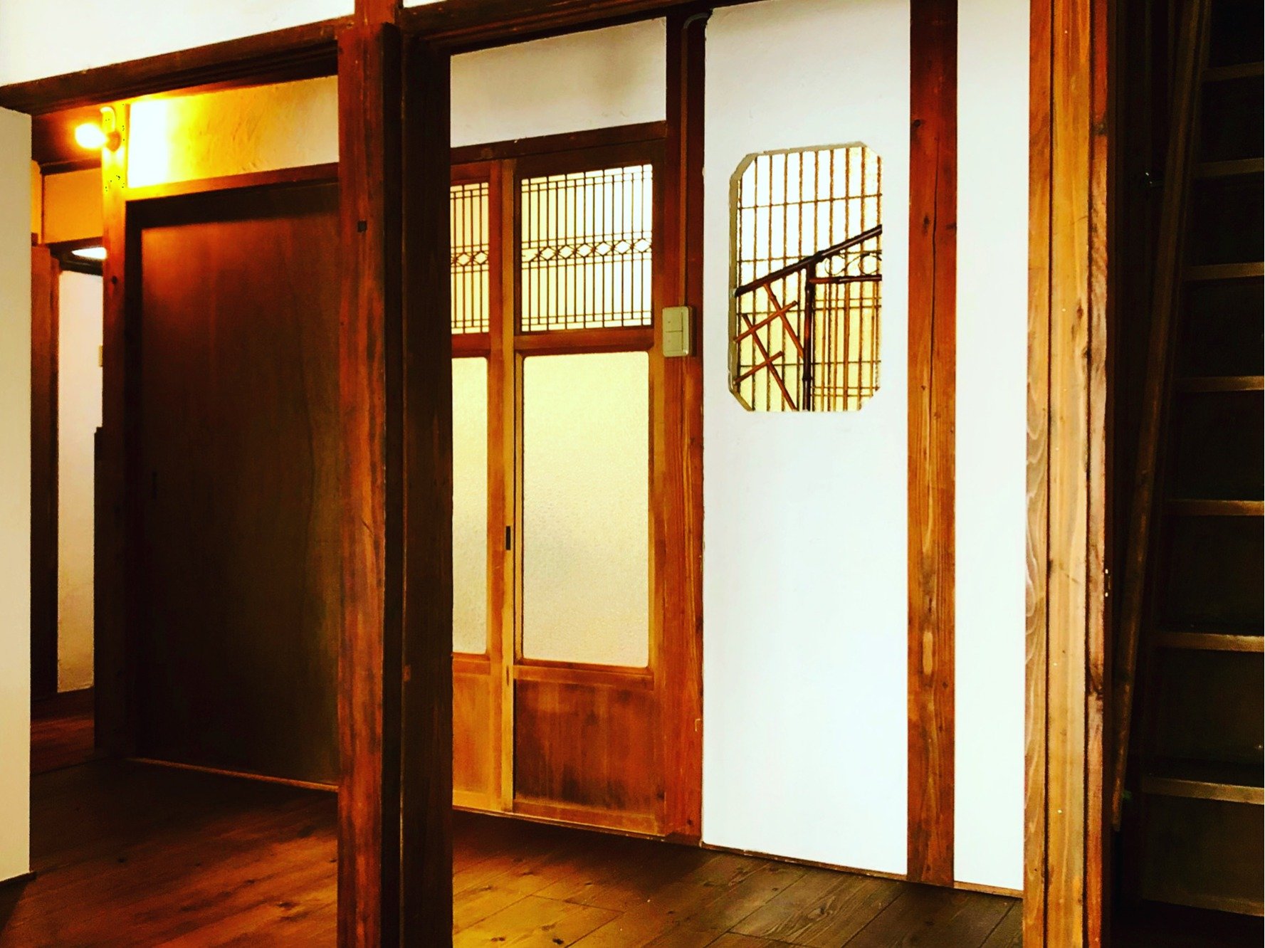 �F�{�Ɓ@�P�K����