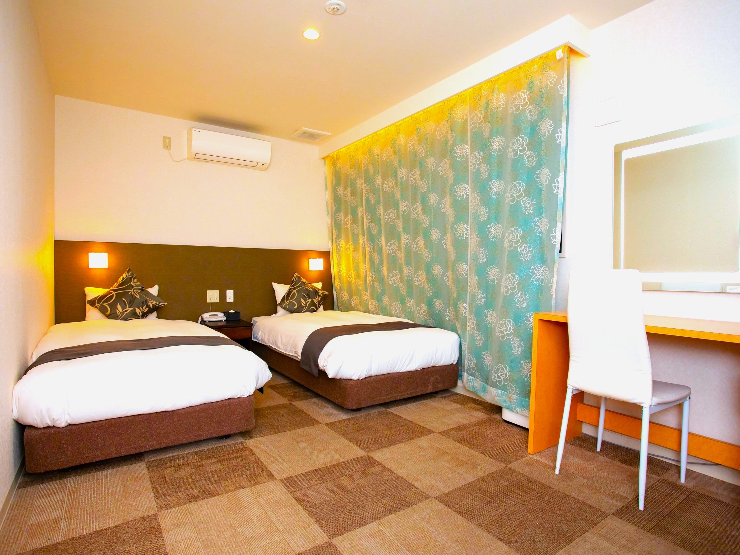 *cCFvwJbv̓lɂ߁IKȃzeCt񑩁qC[W