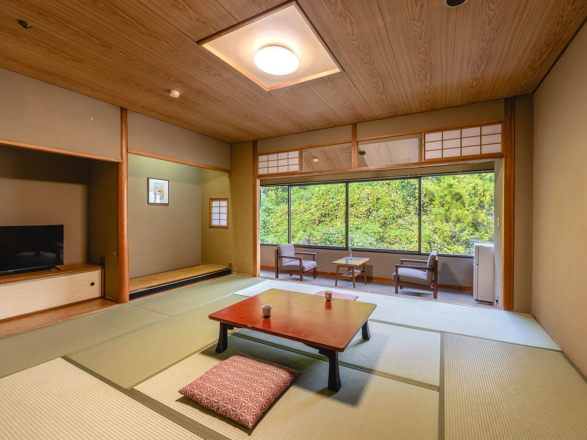 ����l�ł̏o������O���[�v�ł̊ό��܂ŁA���ꂼ��œK�Ȃ����������p�ӁI�a���͍ő�4���܂�OK�I