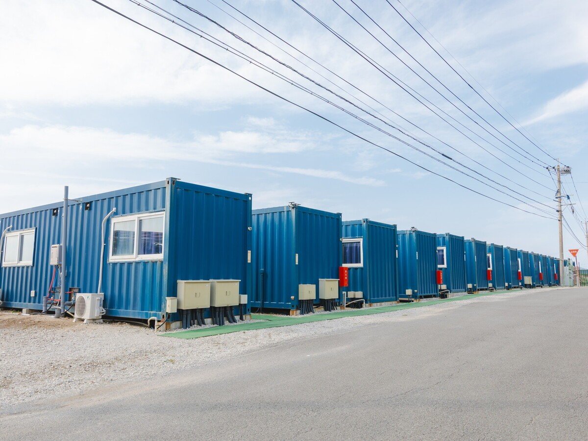 �y�Z�g�r���b�W��q���z�{�݊O��