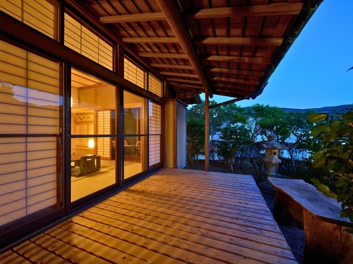 yz؂̉a瑱Sn悢Xy[XBJ̓łŐCy߂܂B