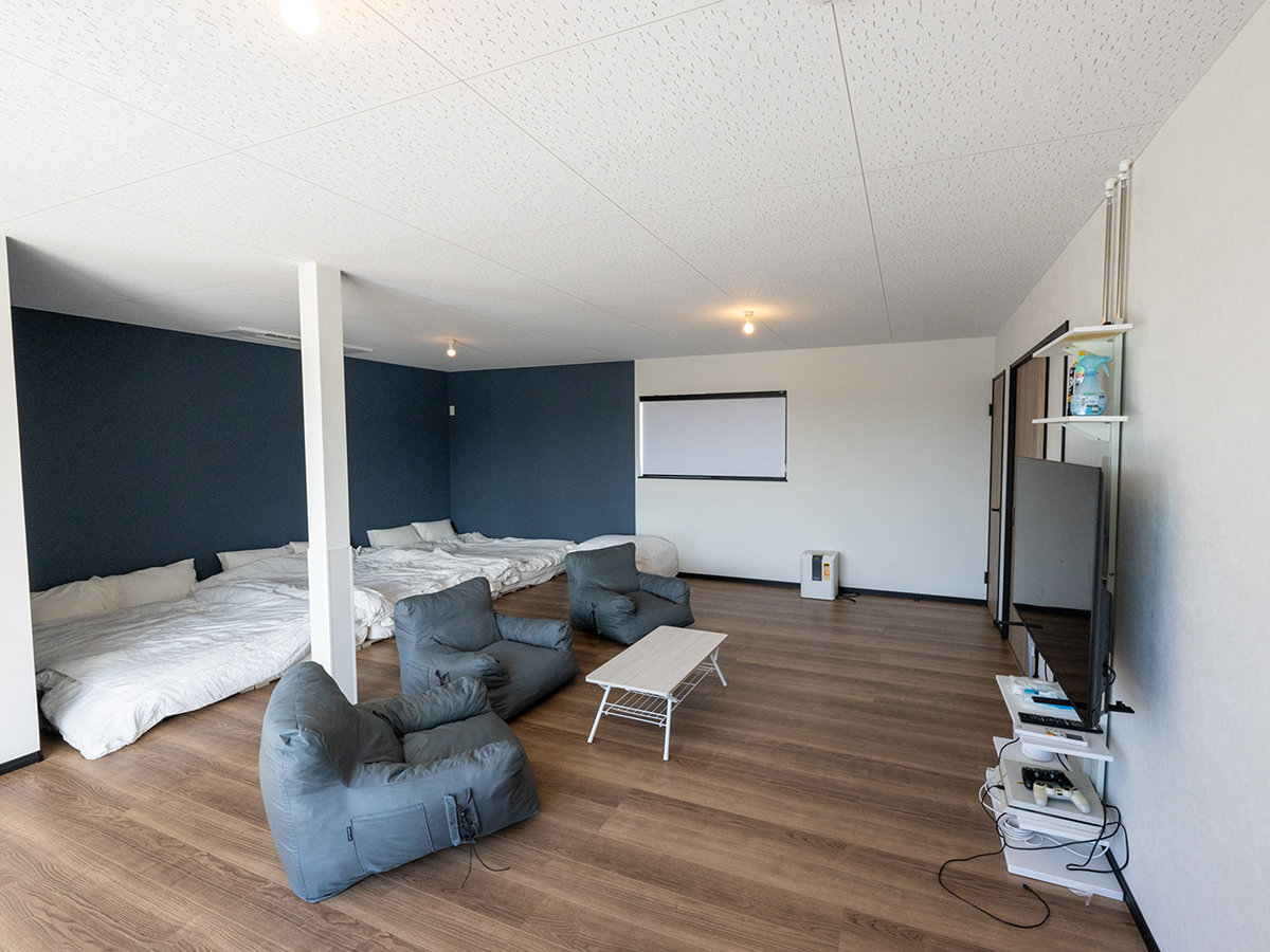 Ey2F/tAzrOAxbh[̂ƂȂJIȋԁBQ]Ńerӏ܂