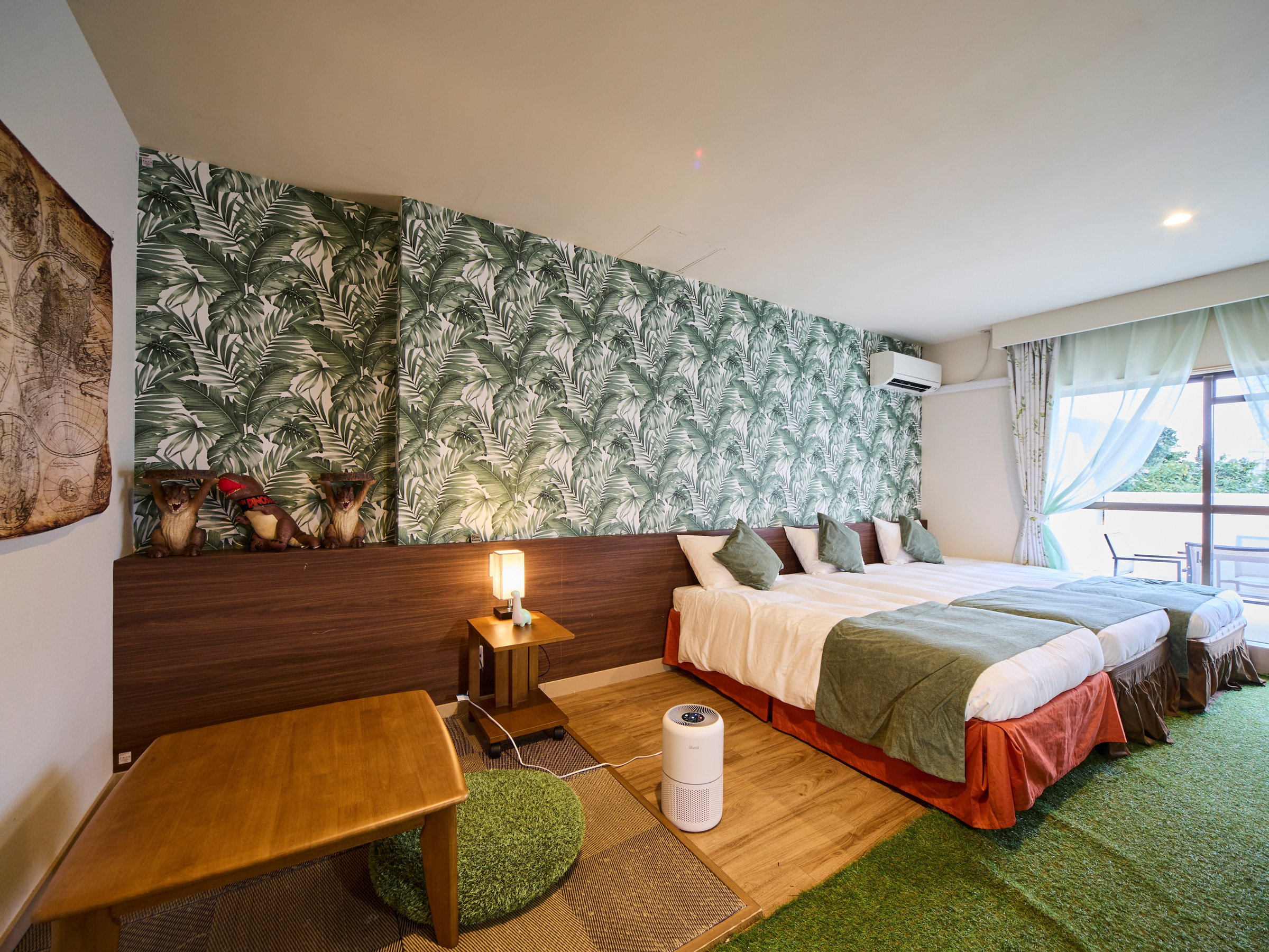 �������[��