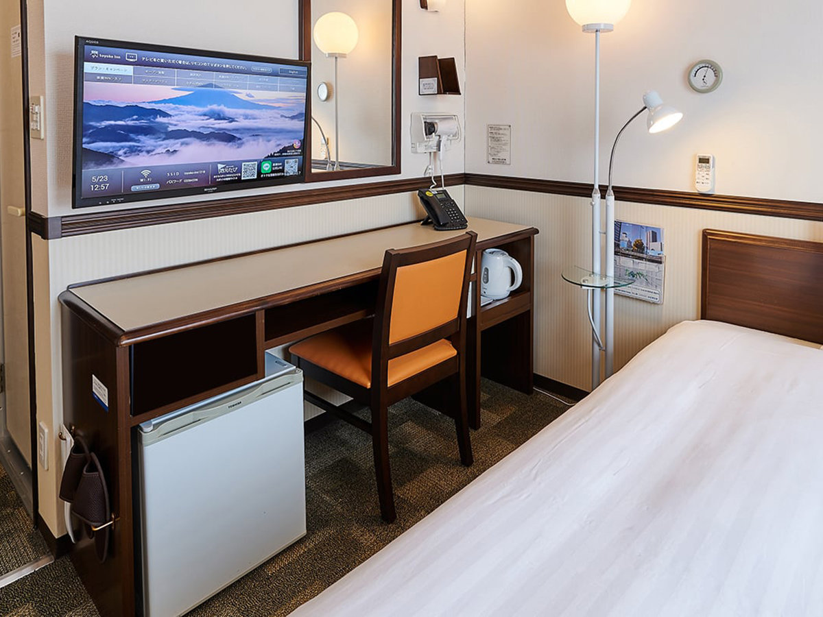 �f�X�N����