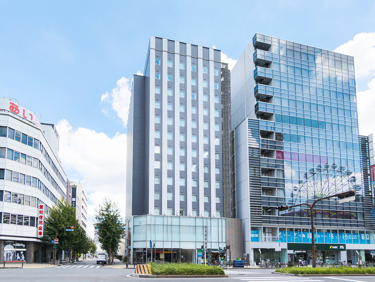 �y�z�e���O�ω摜�z