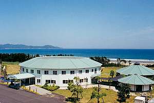 �y���m��:�����E�l���\�z�l�X�g�E�G�X�g�K�[�f���y��