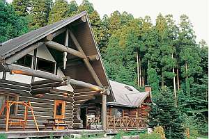 【大分県湯布院の貸し別荘・コテージ・ログハウス】湯布院 ログハウスの宿 トムソーヤ