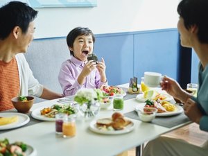 旅先での新しい発見、幸せな朝のひと時をお届けします