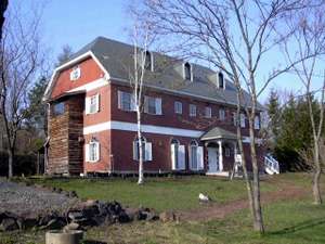 【岩手県の貸し別荘・コテージ・ログハウス・コンドミニアム】フレンズ別館 貸別荘レンガ館