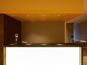 フロントは24時間営業しております。