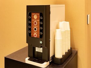 コーヒー・ココアがお楽しみいただけます。ご自由にご利用ください。