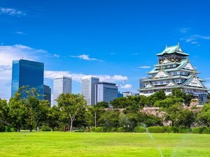 【当館から徒歩で15分】広大な敷地で歴史と自然を満喫できる「大阪城公園」