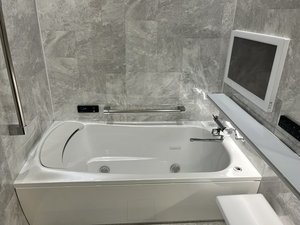 VIPルームお風呂をリニューアル!冷えやすい肩まわりに大流量のお湯が流れる肩楽湯で心地よい温かさを実感
