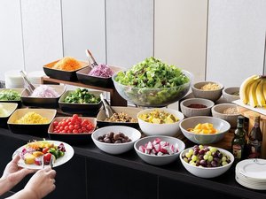 朝食ビュッフェ サラダ・フルーツイメージ