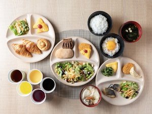 おかずは日替わり!和食派の方にも洋食派の方にもご満足いただける、豊富なラインナップです♪