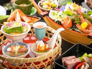 季節替わりの旬の食材をお愉しみ下さい。