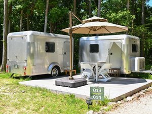 FREE AND EASY CAMP RESORT̎{ݎʐ^1