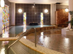 大浴場│なめらかな泉質は美肌の湯としても親しまれています