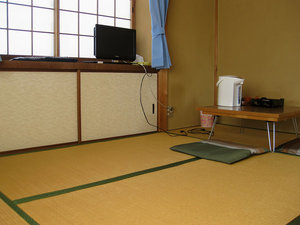 ・【和室6畳】どこか懐かしさを感じさせる民宿のお部屋