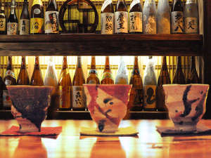 プレミアム焼酎や地酒も揃う呑み処【菜々草庵】