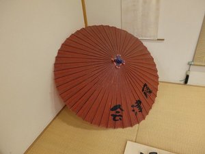 【ロビー】落ち着いた雰囲気の館内