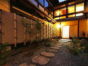 �y���s�{:�O��E�v���l�z�Ԑl���` �������� �h�� �O�{��