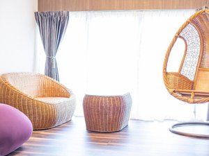 ���R�� �`�����̎{�ݎʐ^1